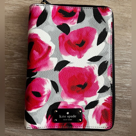 kate spade Other - Kate Spade Wellesley Grove St Pink Floral Planner Agenda